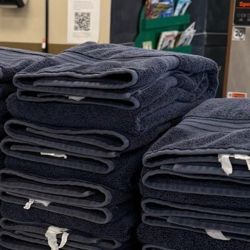 Wash Dry Fold Within 3 Miles Radius